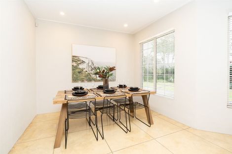 Photo of property in 37 Callum Brae Drive, Rototuna, Hamilton, 3210