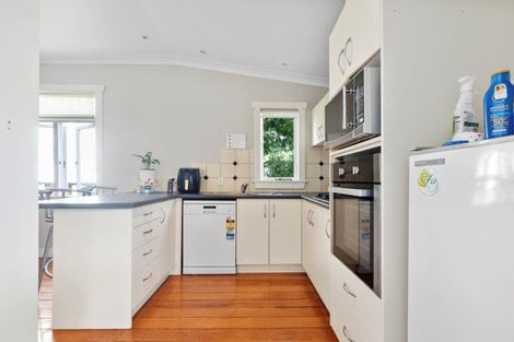 Photo of property in 140 Seddon Street, Pukekohe, 2120