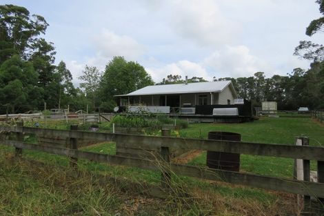 Photo of property in 25 Pariri Road, Taipa, 0483