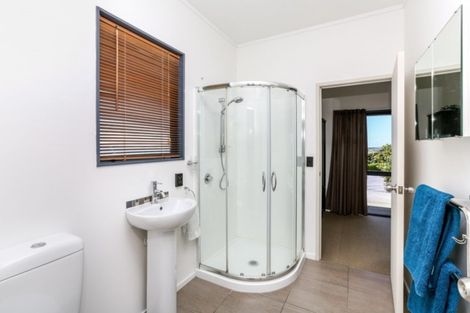 Photo of property in 166 Wairau Road, Kaitake, New Plymouth, 4374