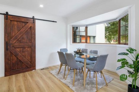 Photo of property in 10 Waitawa Place, Lynmore, Rotorua, 3010