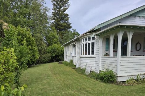 Photo of property in 102 Putiki Drive, Putiki, Whanganui, 4500