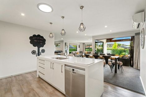 Photo of property in 1 Finch Street, Albert Town, Wanaka, 9305