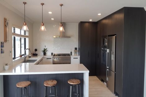 Photo of property in 1217 Glenbrook Road, Glenbrook, Waiuku, 2681