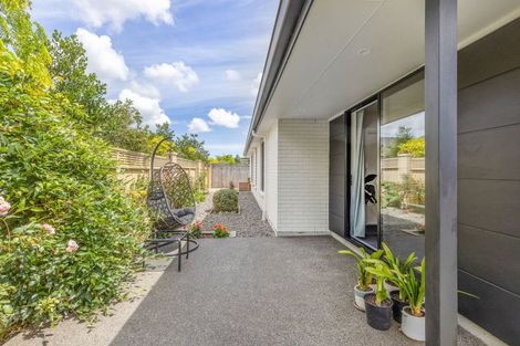 Photo of property in 12 Teiaroa Street, Waikanae, 5036