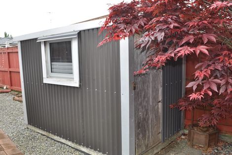 Photo of property in 57 Kowhai Avenue, Ebdentown, Upper Hutt, 5018