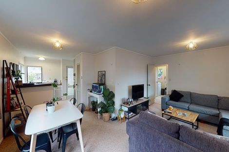 Photo of property in 1/16a Trentham Road, Papakura, 2110