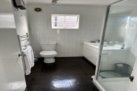 Photo of property in 52 Bristol Street, St Albans, Christchurch, 8014