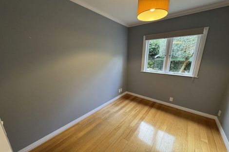 Photo of property in 29 Maida Vale Road, Roseneath, Wellington, 6011