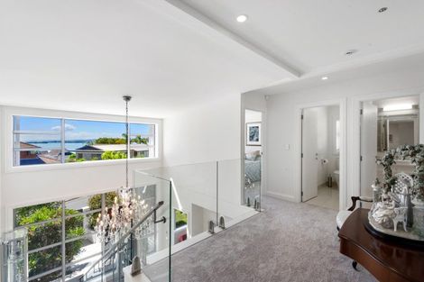 Photo of property in 6d Burford Place, Mellons Bay, Auckland, 2014