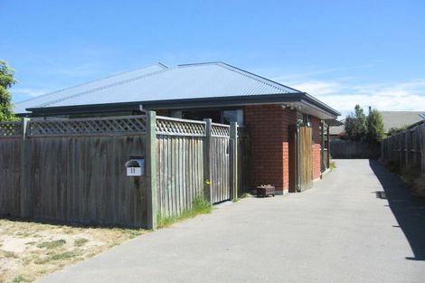 Photo of property in 11 Waitikiri Drive, Parklands, Christchurch, 8083