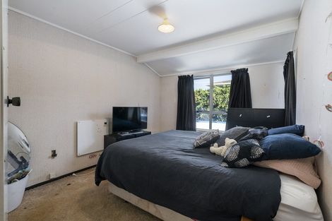 Photo of property in 26 Escort Grove, Awapuni, Palmerston North, 4412