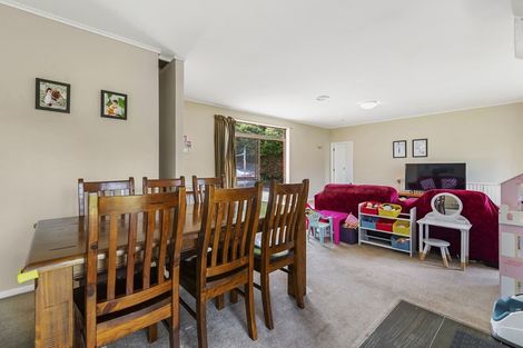 Photo of property in 5 Wharepaina Crescent, Springfield, Rotorua, 3015