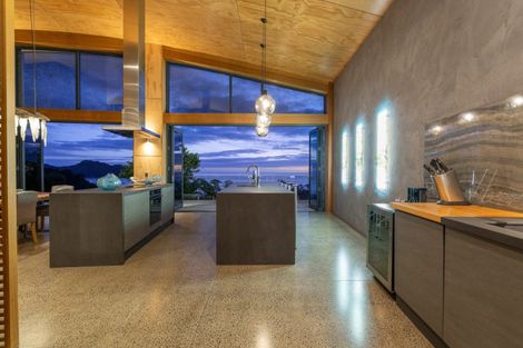 Photo of property in 167c Sailors Grave Road, Pumpkin Hill, Whitianga, 3591