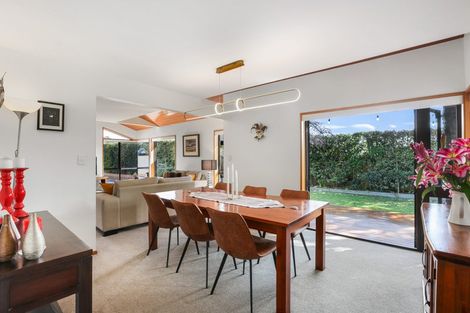 Photo of property in 1 Maygrove Drive, Orewa, 0931