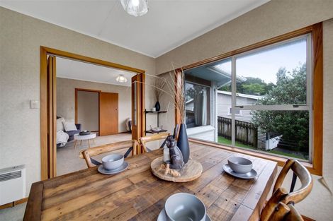 Photo of property in 15 Elizabeth Place, Ferndale, New Plymouth, 4310