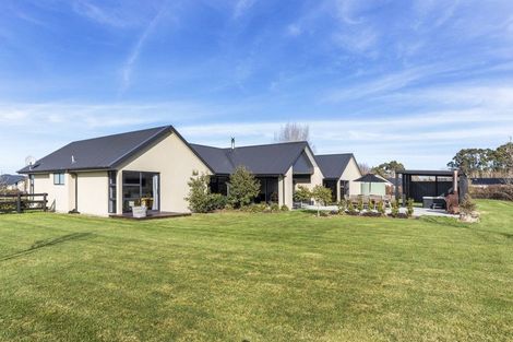Photo of property in 25 Hallfield Drive, Ohoka, Kaiapoi, 7692