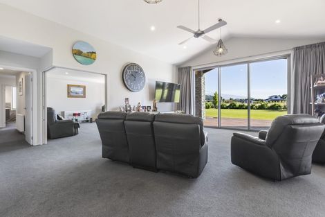 Photo of property in 22 Shortcut Road, Cromwell, 9310