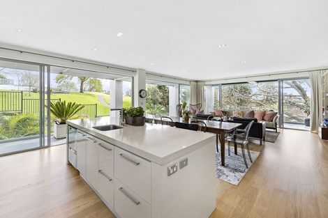 Photo of property in 8b Crown Lane, Remuera, Auckland, 1050