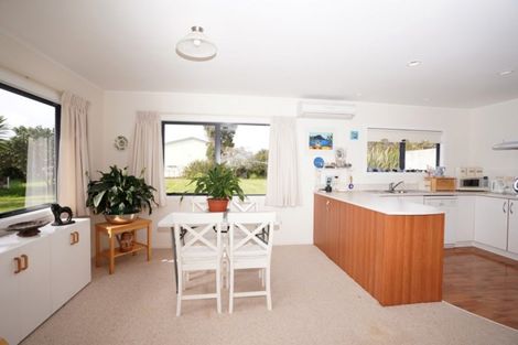 Photo of property in 33 Saint Marys Road, Waipu, 0510