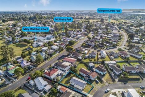 Photo of property in 22 Cottingham Crescent, Mangere East, Auckland, 2024