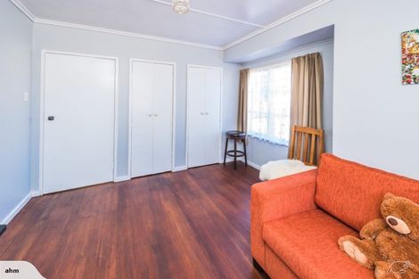 Photo of property in 10 Maire Street, Gonville, Whanganui, 4501