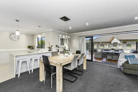 Photo of property in 23 Piwakawaka Court, Rototuna North, Hamilton, 3210