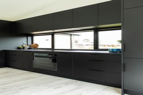 Photo of property in 18 Shrimpton Avenue, Woodend, 7610