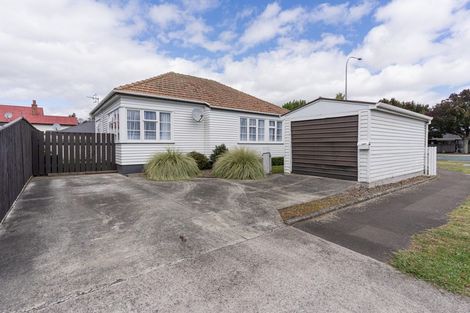 Photo of property in 2a Koromiko Avenue, Roslyn, Palmerston North, 4414