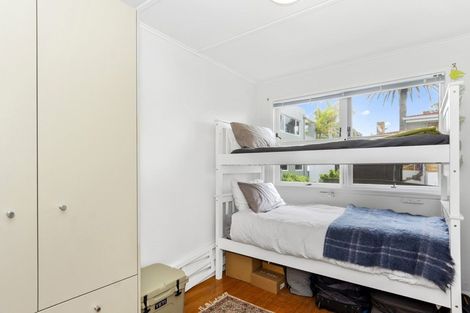 Photo of property in 15 Sutherland Avenue, Mount Maunganui, 3116