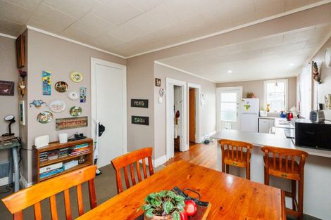 Photo of property in 38 Queen Street, Feilding, 4702