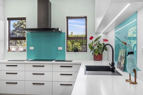 Photo of property in 83 Ira Street, Miramar, Wellington, 6022