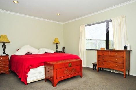 Photo of property in 111 Barrington Drive, Huntington, Hamilton, 3210