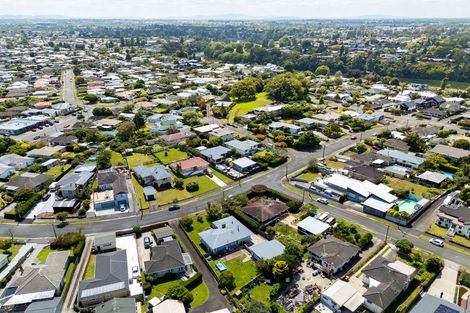 Photo of property in 17 Charles Crescent, Beerescourt, Hamilton, 3200