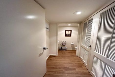 Photo of property in Highwic, 2/32 Hobson Street, Thorndon, Wellington, 6011