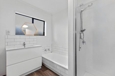 Photo of property in 1/77 Gloucester Road, Mount Maunganui, 3116