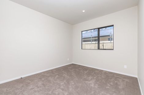 Photo of property in 4 Konoba Avenue, Kumeu, 0810