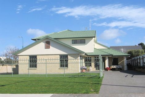 Photo of property in 6 Hartford Avenue, Papamoa Beach, Papamoa, 3118