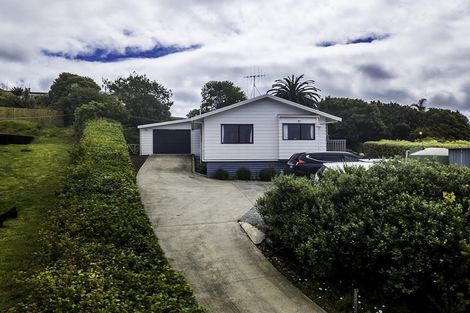 Photo of property in 37 Cable Bay Block Road, Cable Bay, 0420