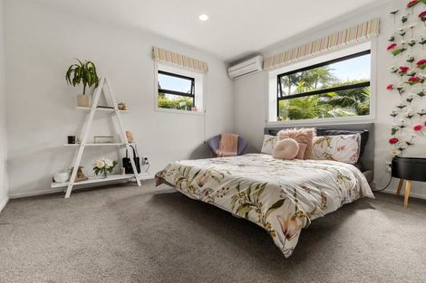 Photo of property in 24 Asbury Crescent, Campbells Bay, Auckland, 0630