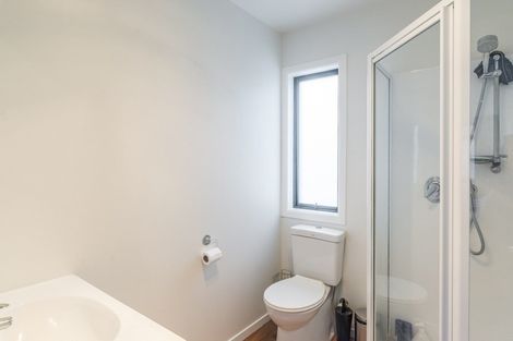 Photo of property in 28 Kaka Road, Raumati Beach, Paraparaumu, 5032