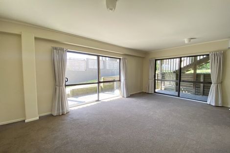 Photo of property in 327a Oceanbeach Road, Mount Maunganui, 3116