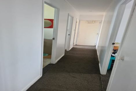 Photo of property in 72 Maplesden Drive, Clendon Park, Auckland, 2103