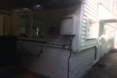 Photo of property in 16 Toroa Road, Otaihanga, Paraparaumu, 5036