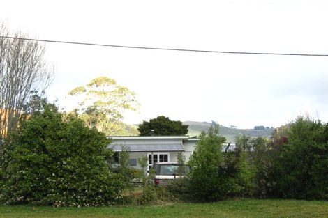 Photo of property in 24 Mihiwaka Road, Long Beach, Port Chalmers, 9081