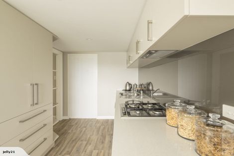 Photo of property in 170 Mount Pleasant Road, Mount Pleasant, Christchurch, 8081