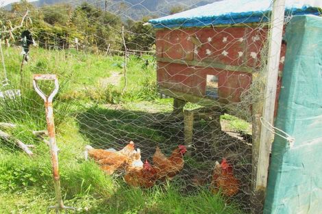 Photo of property in 1712 State Highway 7, Arnold Valley, Dobson, 7872