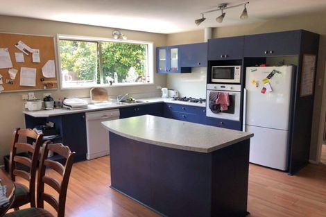 Photo of property in 38 Camberwell Place, Avonhead, Christchurch, 8042