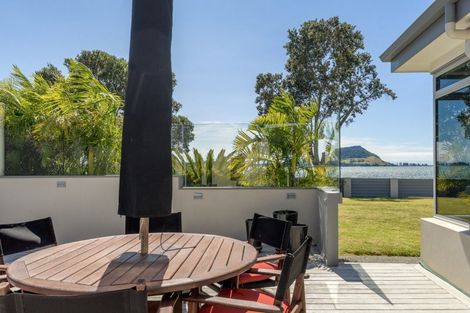 Photo of property in 19 Beach Road, Otumoetai, Tauranga, 3110