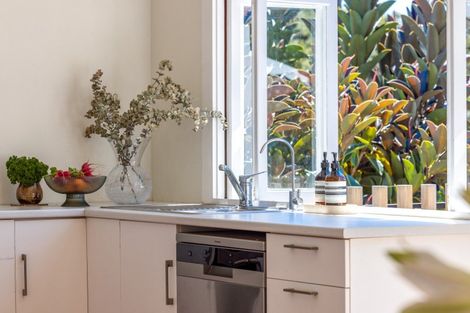 Photo of property in 31 Victoria Road South, Papatoetoe, Auckland, 2025